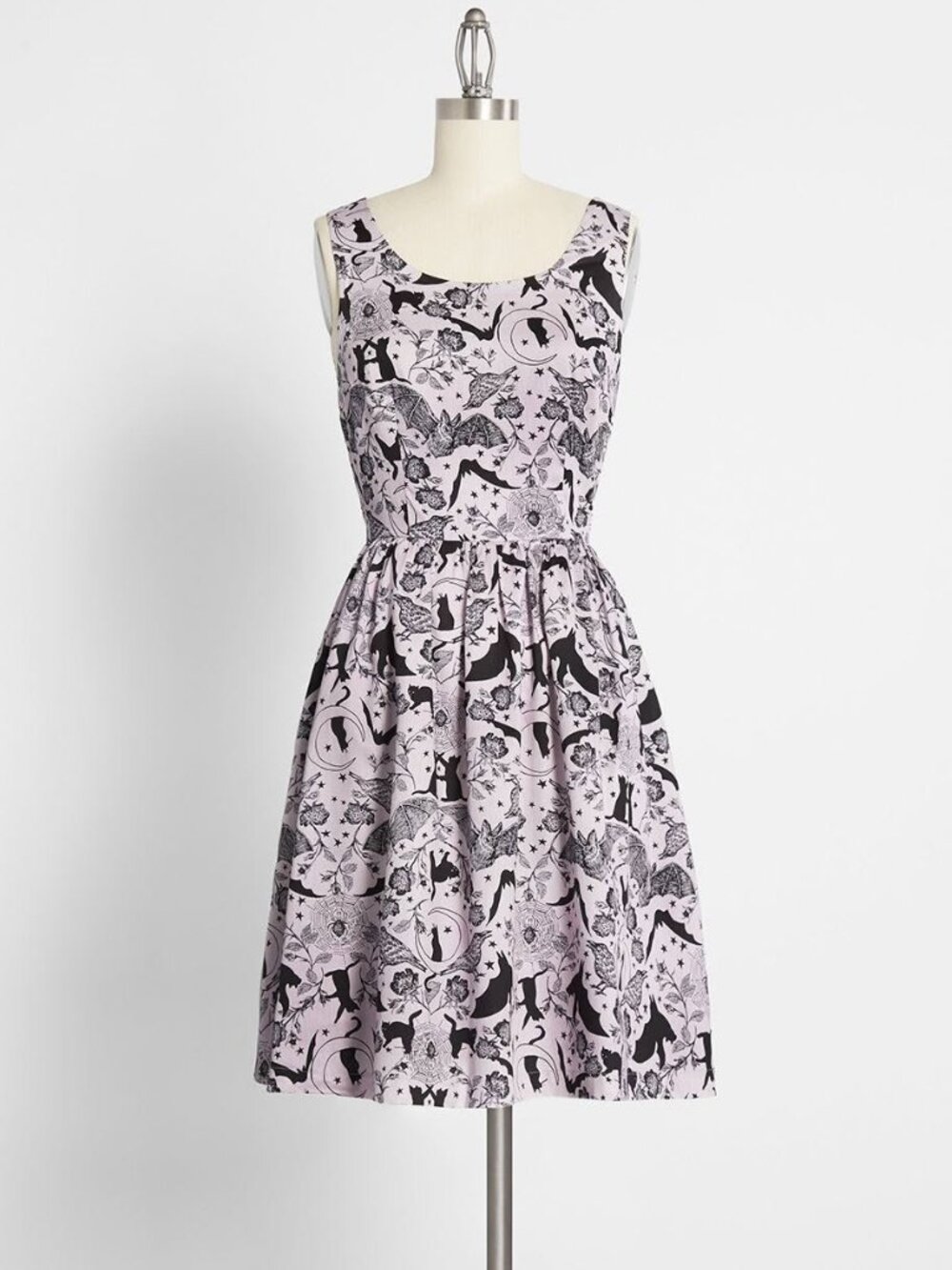 Modcloth Optimistic Effect Sleeveless Dress in Purple Spooky Print - Sz L